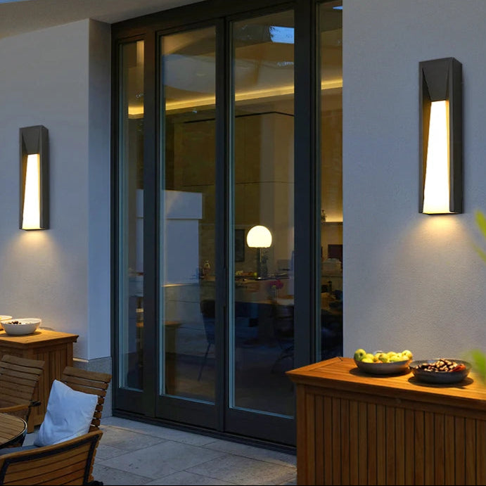 Black Stylish Outdoor Wall Lamp LED